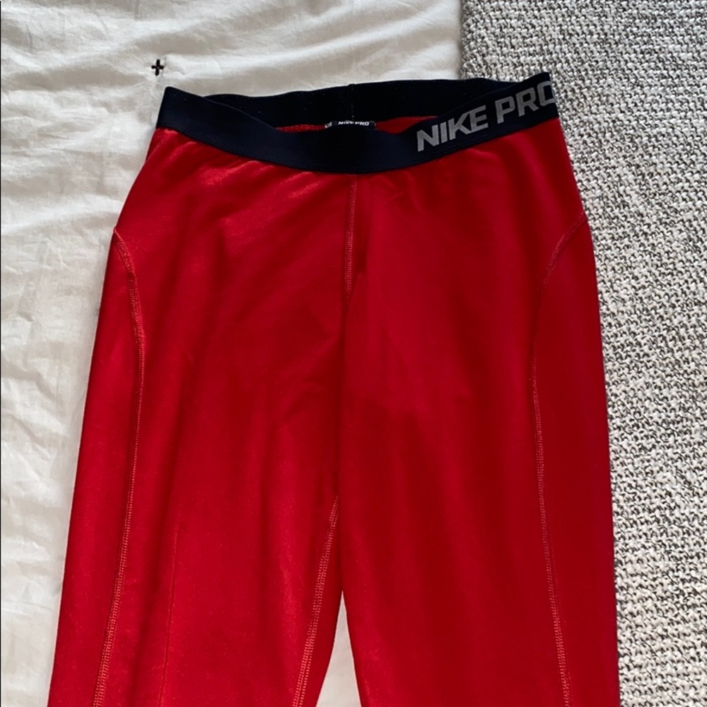 Nike Pro dri-fit workout leggings